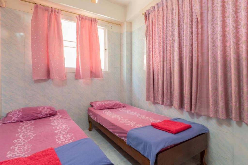New Central Guesthouse Bangkok Ngoại thất bức ảnh